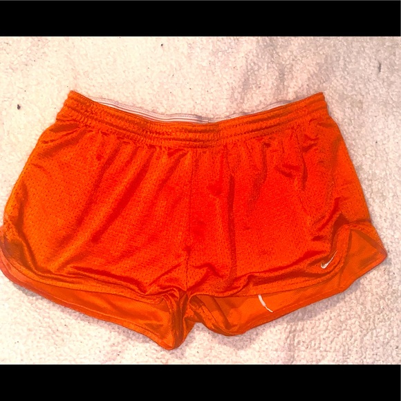 Orange Nike shorts - Picture 1 of 1